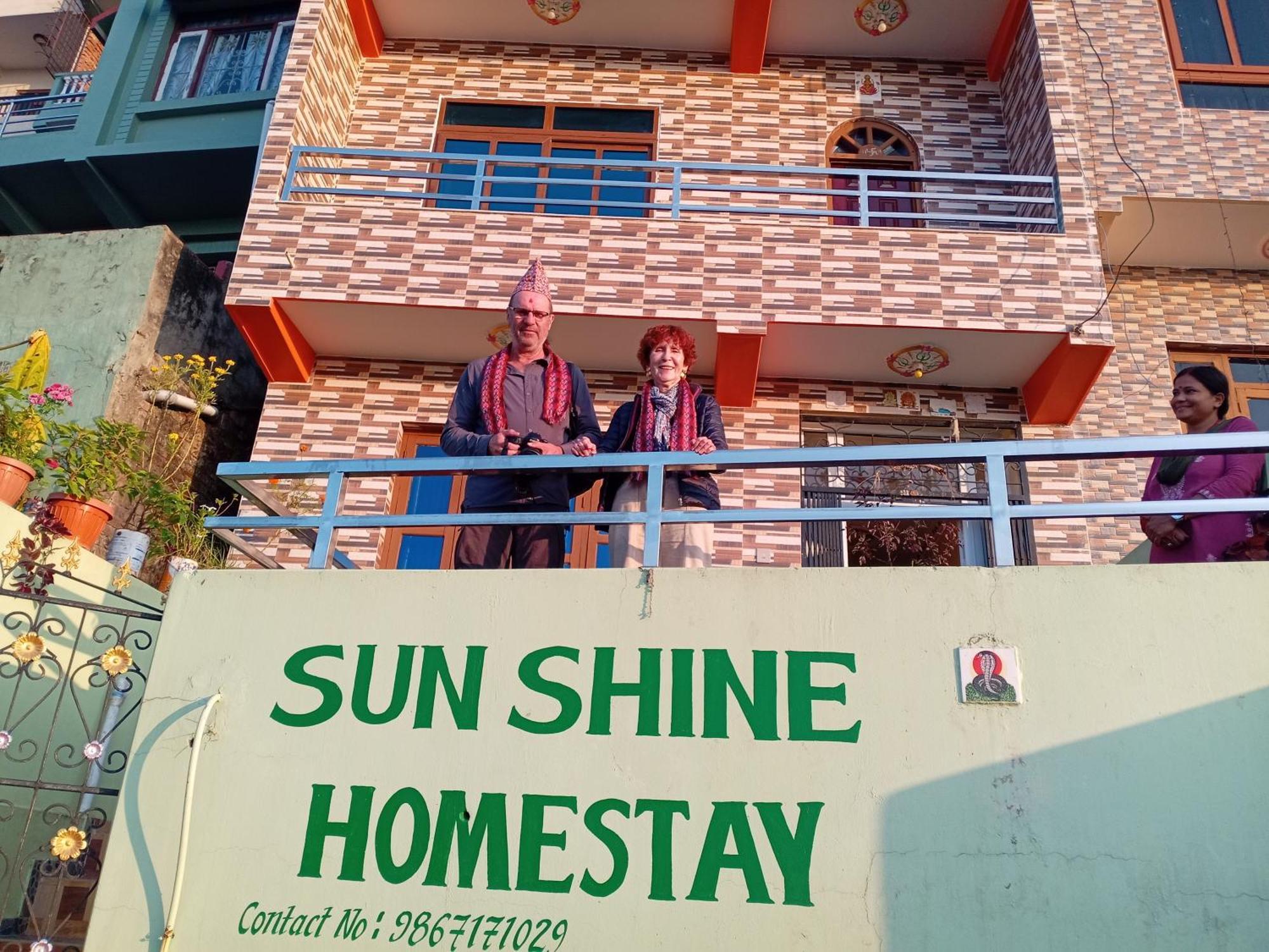 Homestay Sunshine *